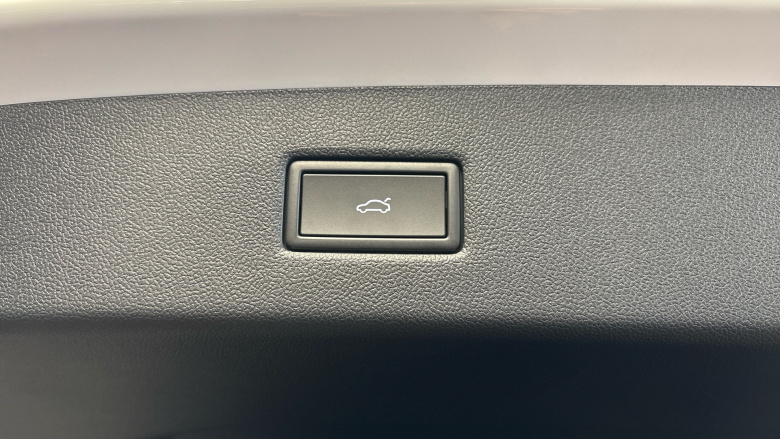 Ford Explorer 210kW Premium 77kWh 5dr Auto Electric Estate